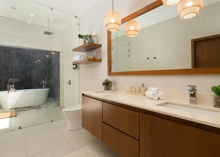 Luxury 3br Gated - Private Pool In