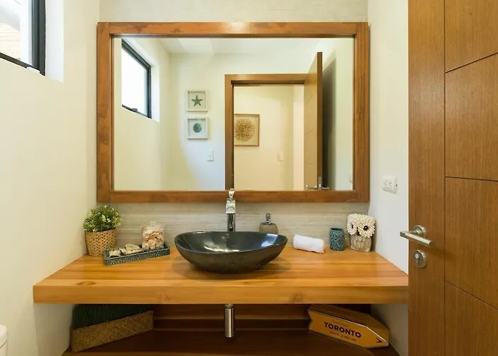 Luxury 3br Gated - Private Pool In